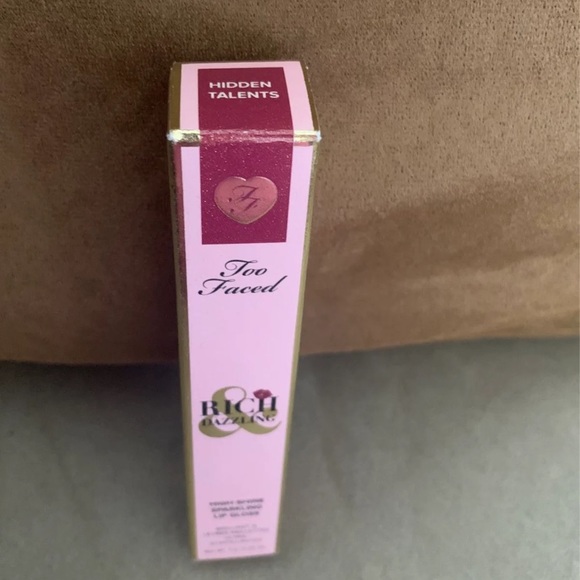 SOLD! Too Faced Rich and Dazzling Lip Gloss Hidden Talents - Picture 3 of 3